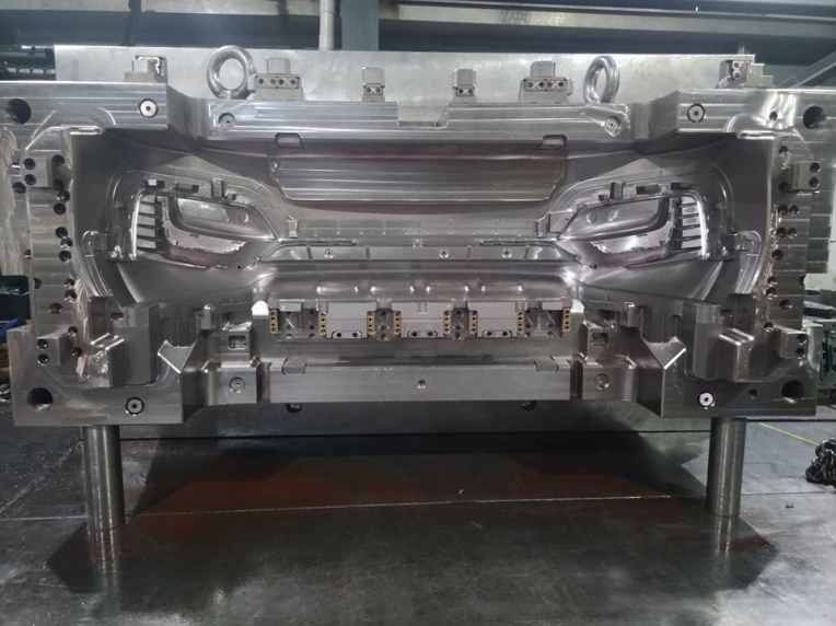 High Alloy Tool Steels mould