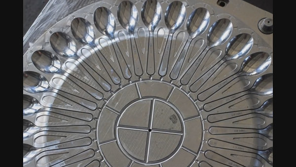 China Plastic Cutlery Mould Maker | Plastic Spoon mould,Fork mould,Knife Mould 2 Plastic Cutlery Mould
