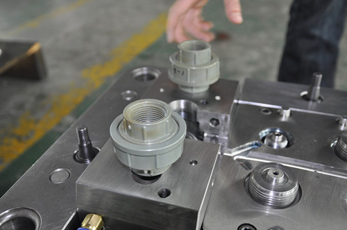 pipe-fitting-mould-4 pipe-fitting-mould-4