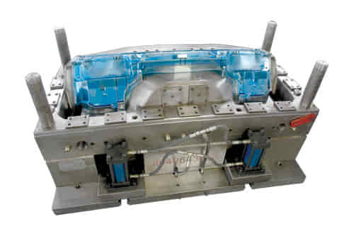 Herstellung von Formen für Armaturenbretter für Autos in China 2 Formenbau für Kfz-Instrumententafeln