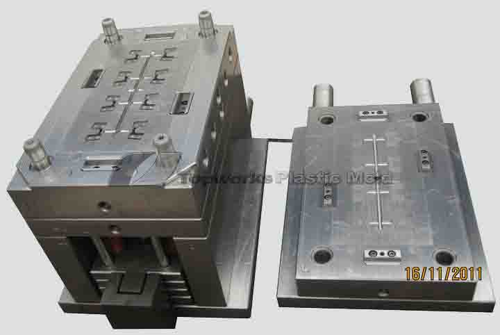 China Consumer Appliance Plastic Mold maker,company and exporter 3